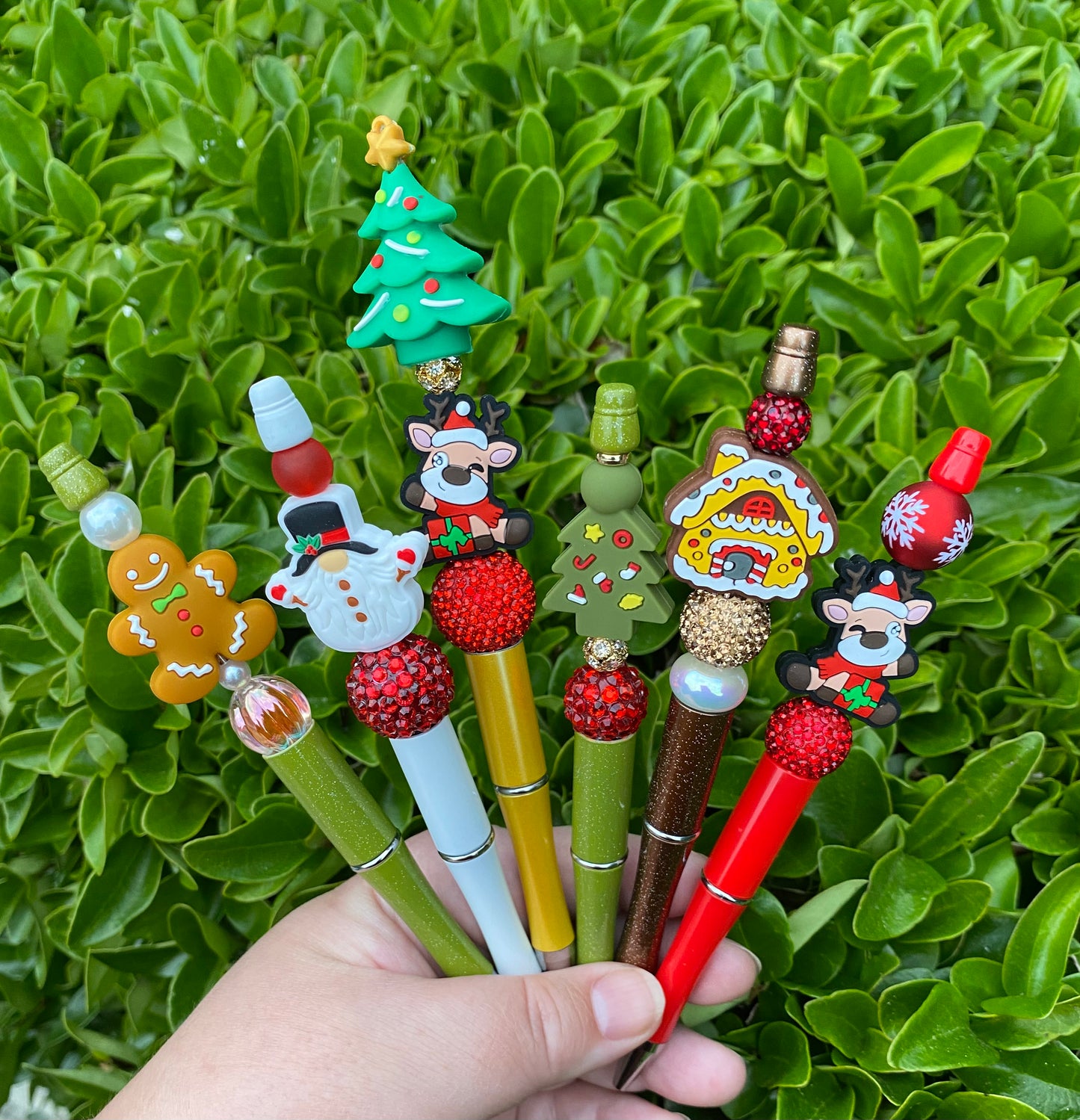 Holiday Pen